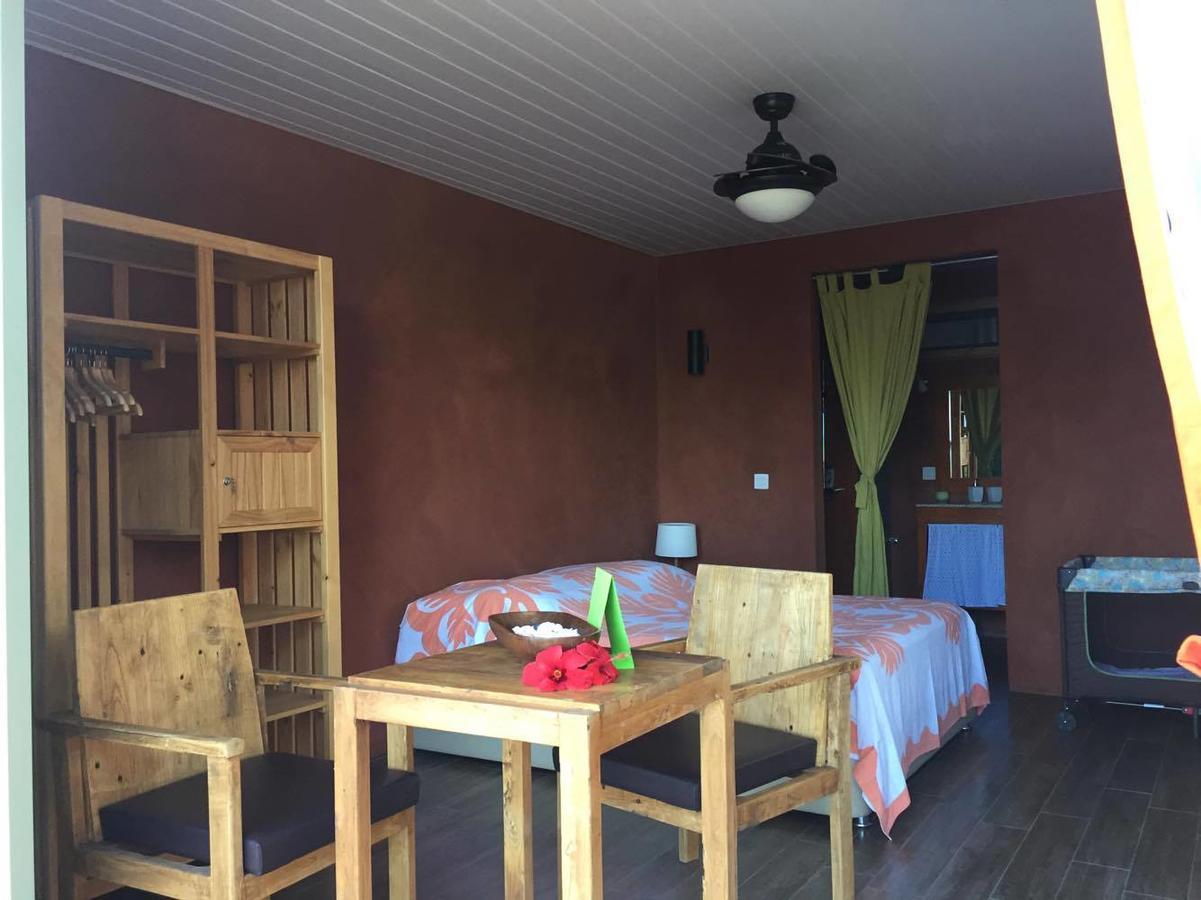 Pension Villa Enata Atuona ภายนอก รูปภาพ